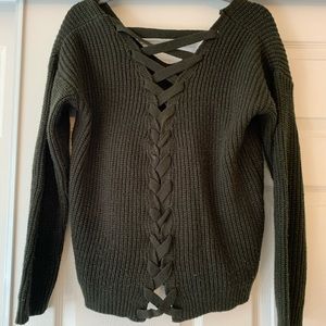 Olive green lace up sweater 🌞